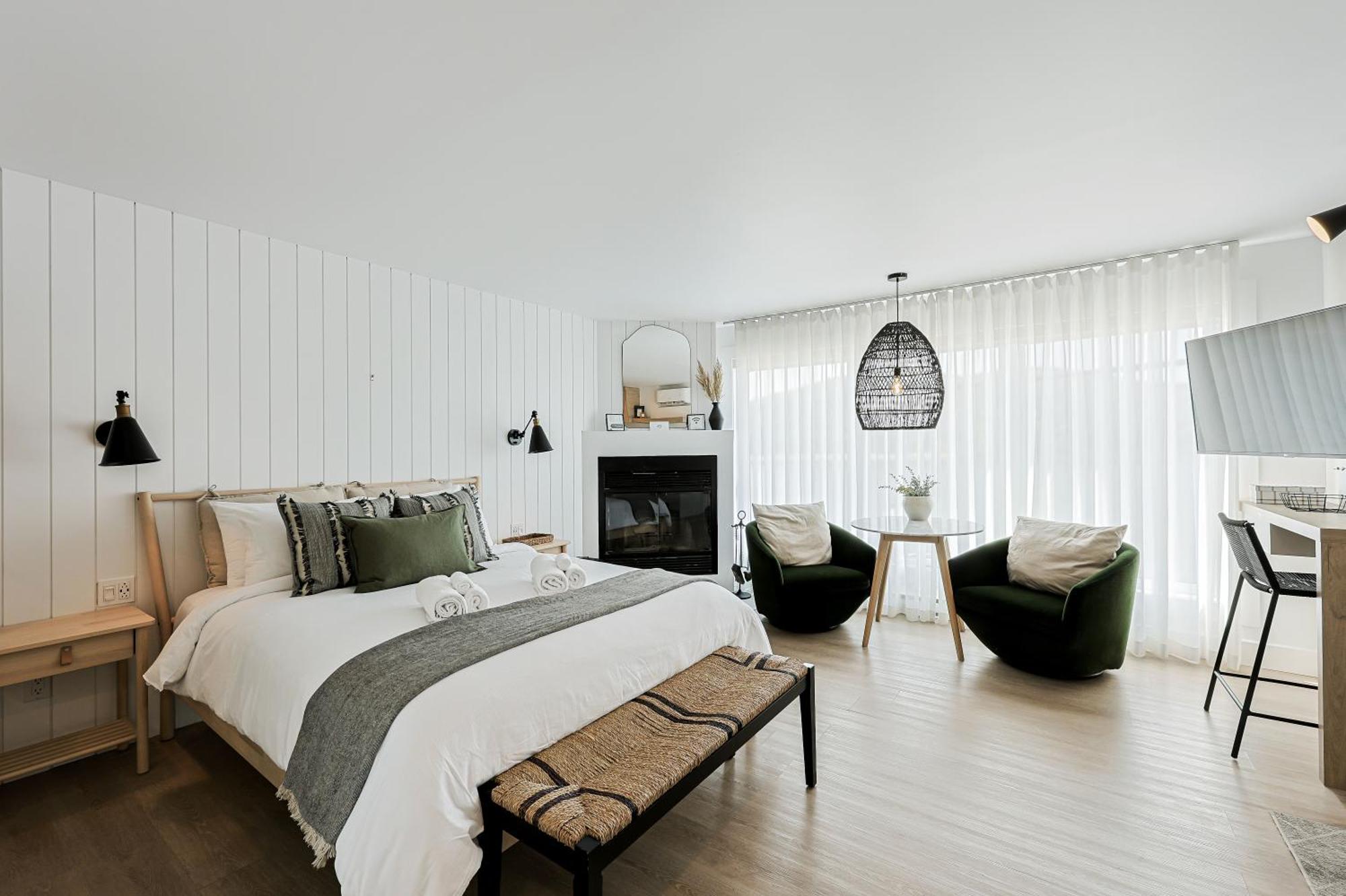 Les Lofts Du Lac Des Sables By Kasania 생트 아가트 데 몽 외부 사진